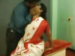 აზიელები სამუშაო ადგილი