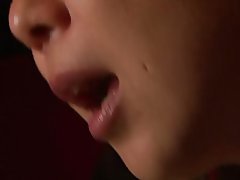 ორი გოგონა და ერთი ბიჭი, ხოლო სხვები watch